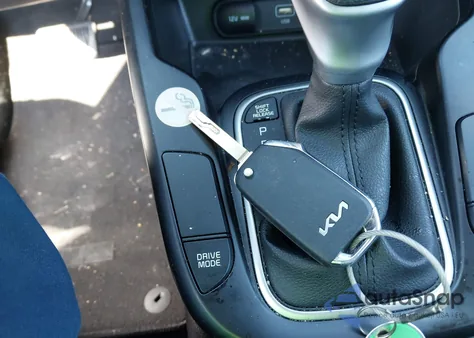 2024 Kia Soul Lx из США, поврежденный, VIN KNDJ23AU8R7910288